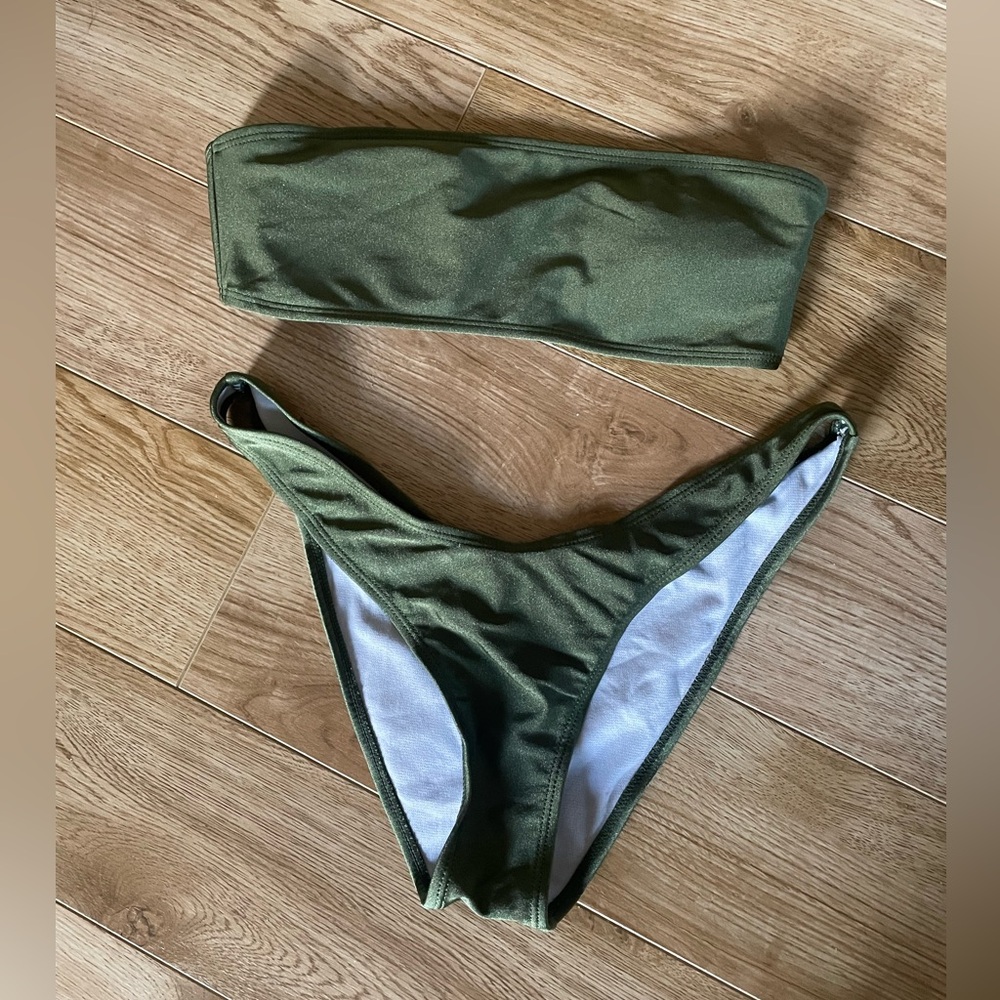 Swim suit set